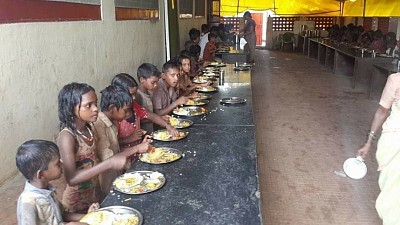 Annadan Poor Tribals Children Swamiji Annapoorneshwari Ramagiri